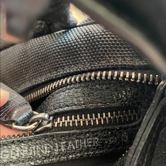 TOD’s Mickey Medium Black Nylon Shoulder Bag Genuine Leather Trim Made In Italy - Picture 7 of 11